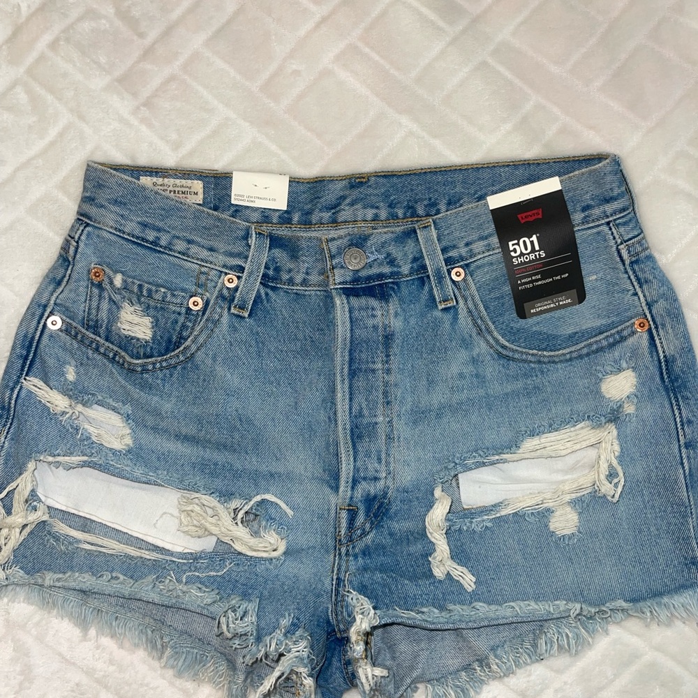 Levi's 501 Women's Blue Denim Shorts NWT